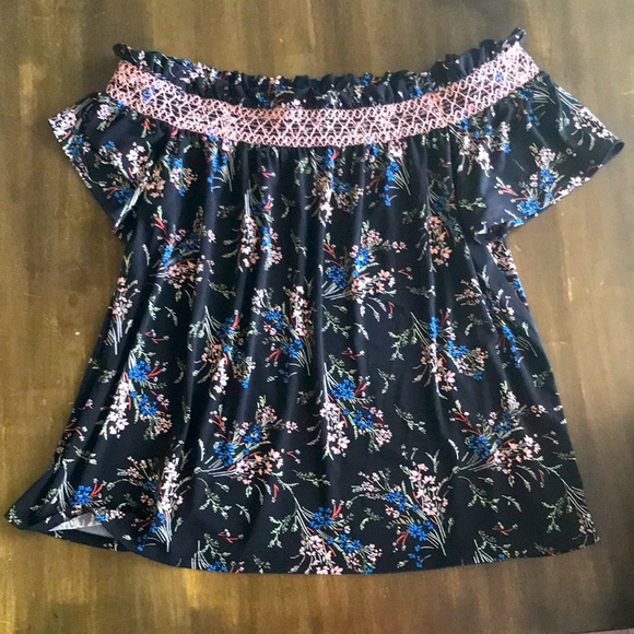 Stitch Fix Top - Picture 1 of 1